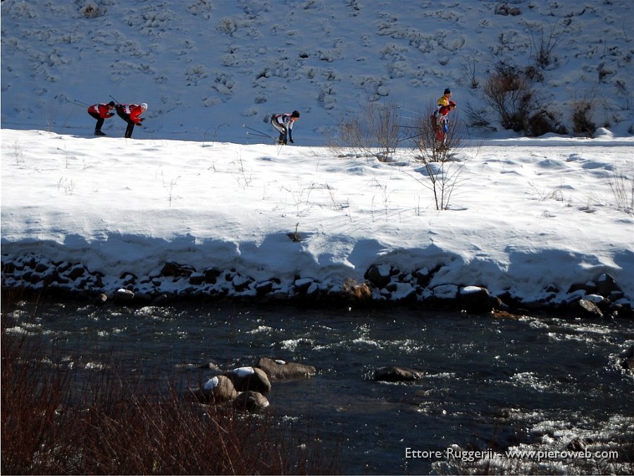 12 - vicini al torrente.jpg